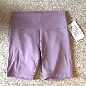 Lululemon wunder train HR short 8”